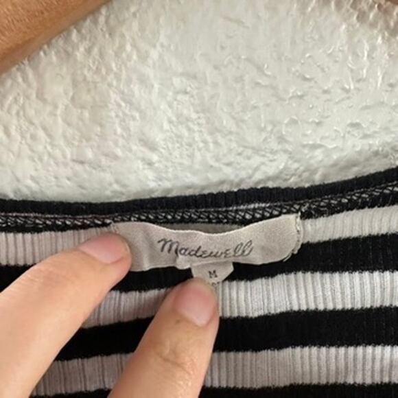 Madewell Striped White Black Tee Shirt Size Medium - Picture 3 of 5
